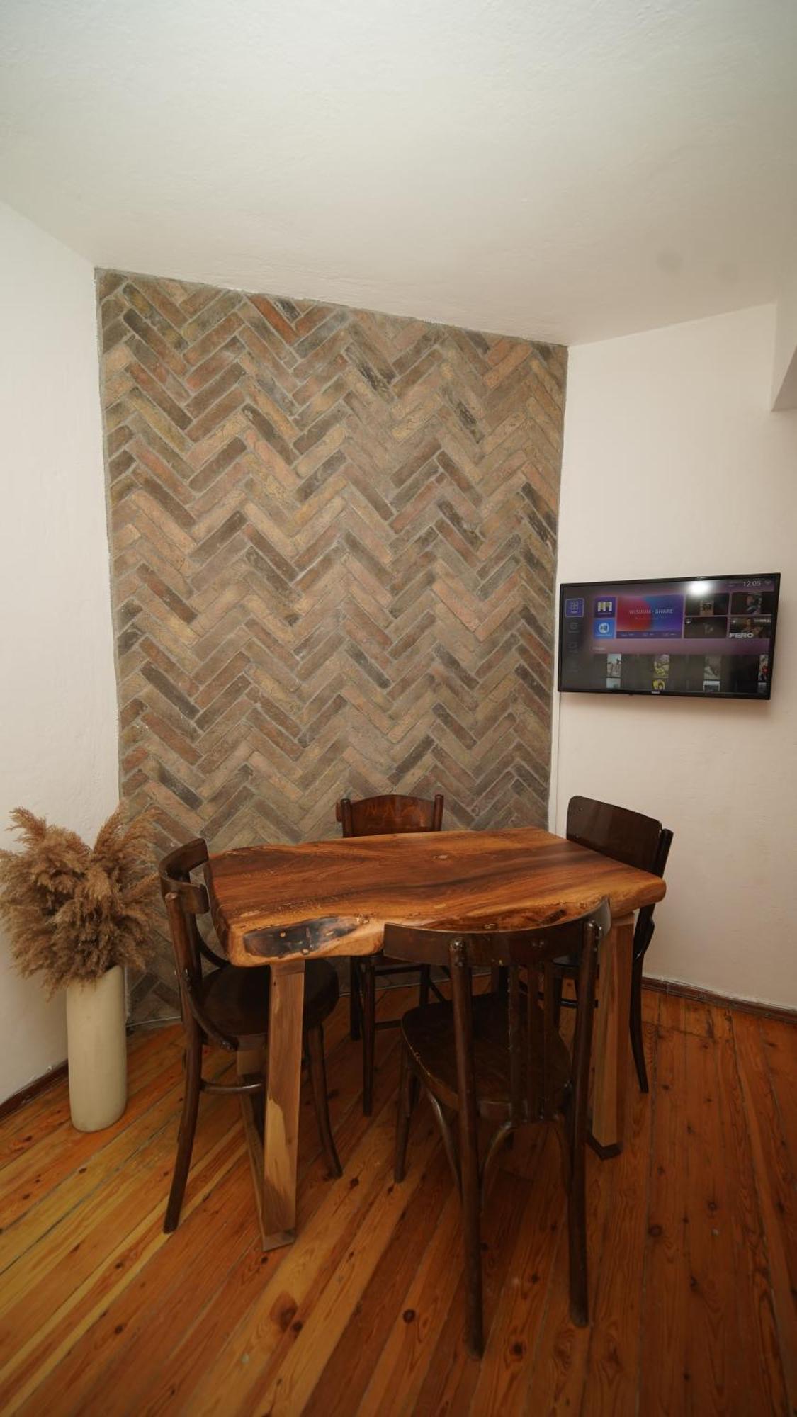 Relax Inn Korce Kamer foto